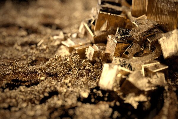 GOLDEN HOUDINI — oriental floral scent inspiration